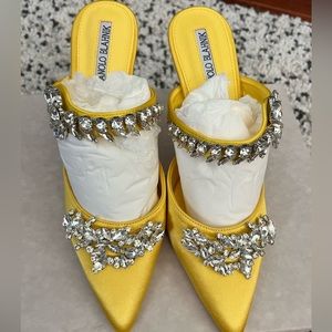 Yellow Shoes